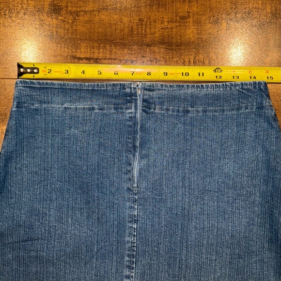 Vintage Denim Ruffle Skirt / Western / Festival. Yvonne Marie, size 10 - Picture 6 of 8